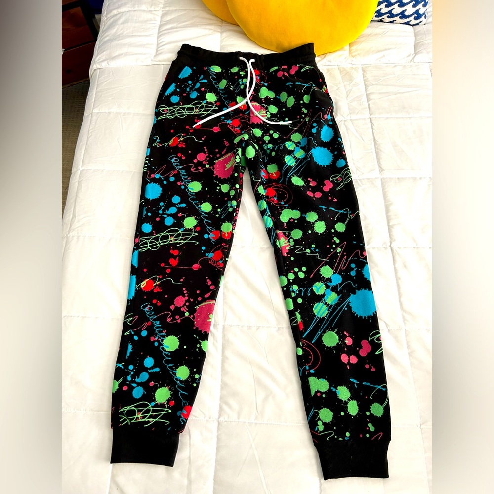 “NWOT” SWITCH REMARKABLE SWEATPANTS